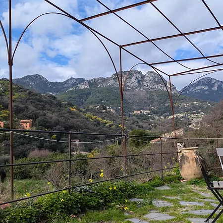 Hébergement de vacances Maison De Famille Entre Mer&collines - Charme, Citronniers Et Tranquillité - Accès Marche Et Sentier 3 Min Menton